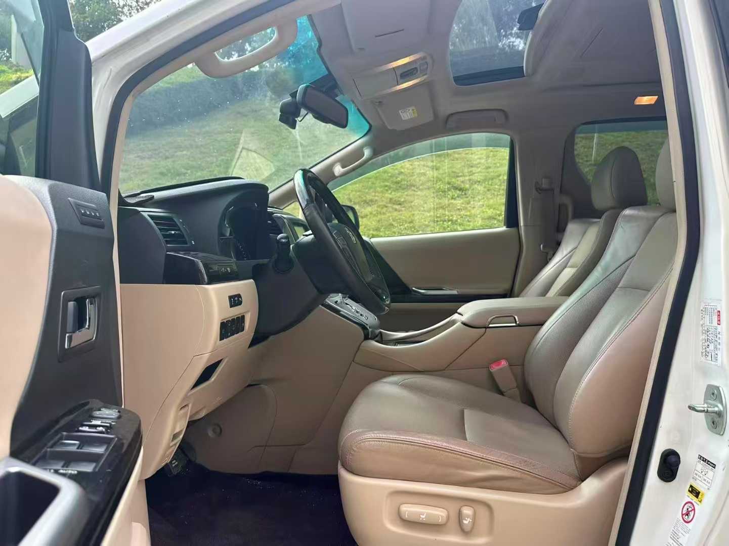 2013 Toyota Alphard 3.5L AT,iwannabuycar,2013 Toyota Alphard 3.5L AT