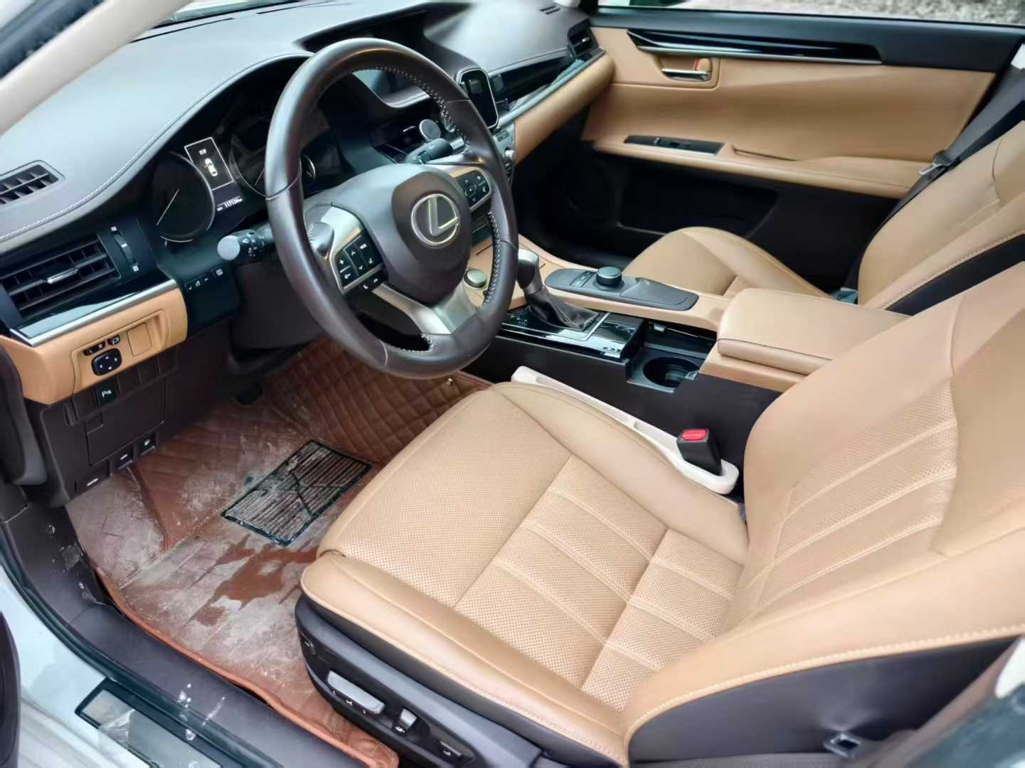 2016 Lexus ES200 2.0L AT,iwannabuycar,2016 Lexus ES200 2.0L AT
