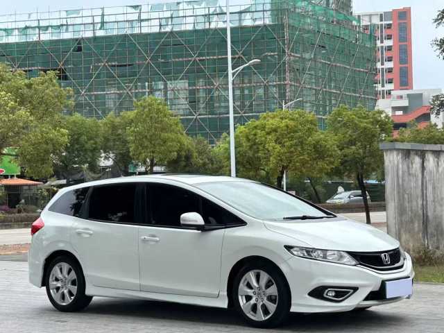 2016 Honda Jade 1.8L AT,iwannabuycar,2016 Honda Jade 1.8L AT