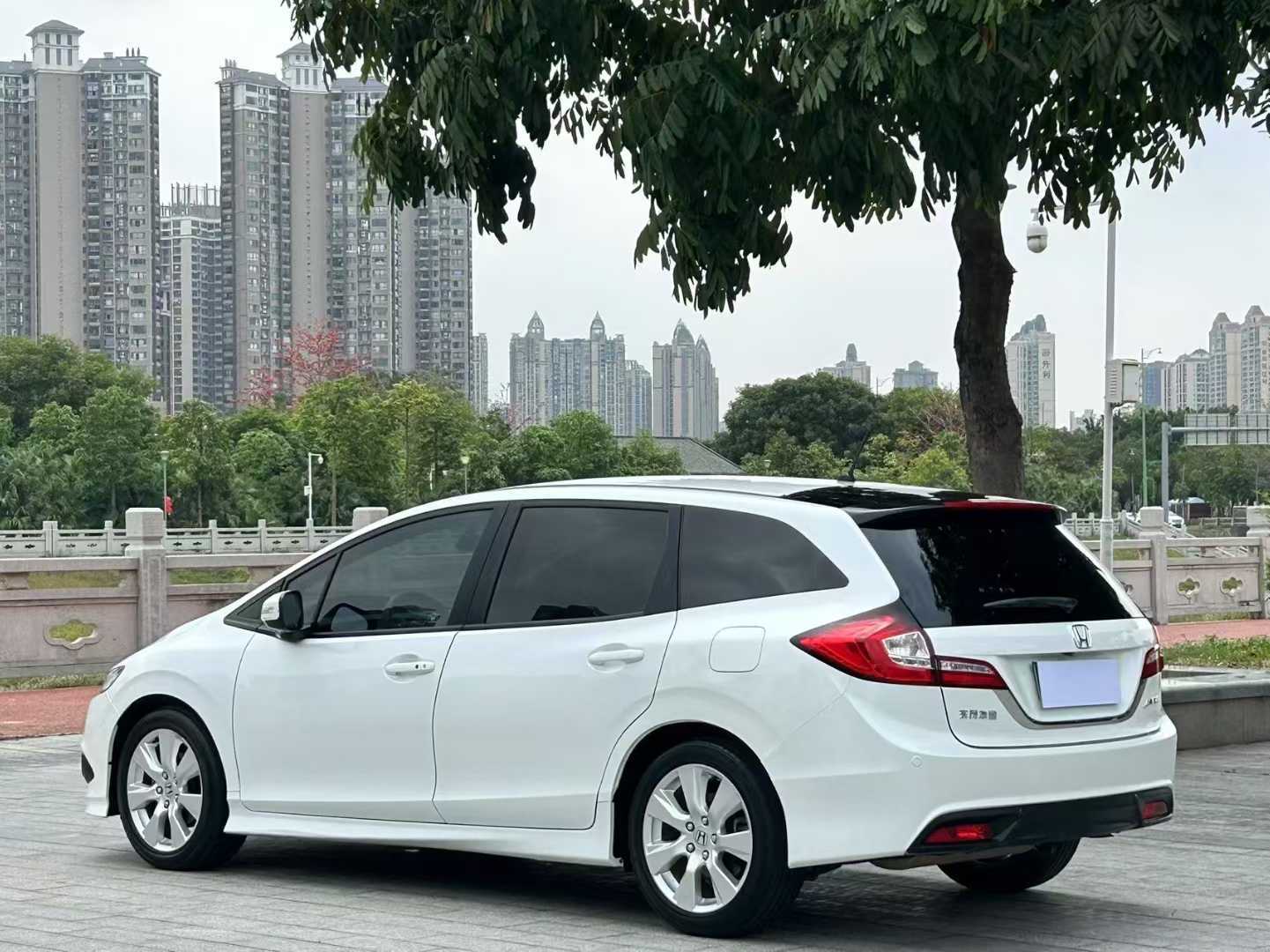 2016 Honda Jade 1.8L AT,iwannabuycar,2016 Honda Jade 1.8L AT