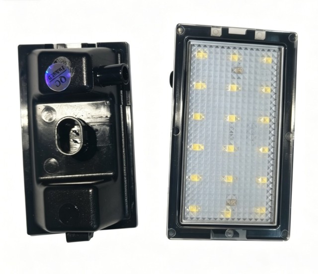 LED Lamp Number License Plate Light For Land Rover Range Rover Sport Discovery 3/4 Freelander 2 RRS XFC500040