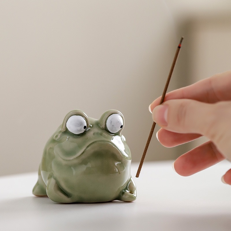 The "Mindful Frog" Glazed Ceramic Incense Holder
