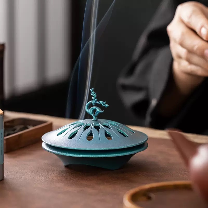 The Cyan Veil Alloy Censer – A Portable Sanctuary