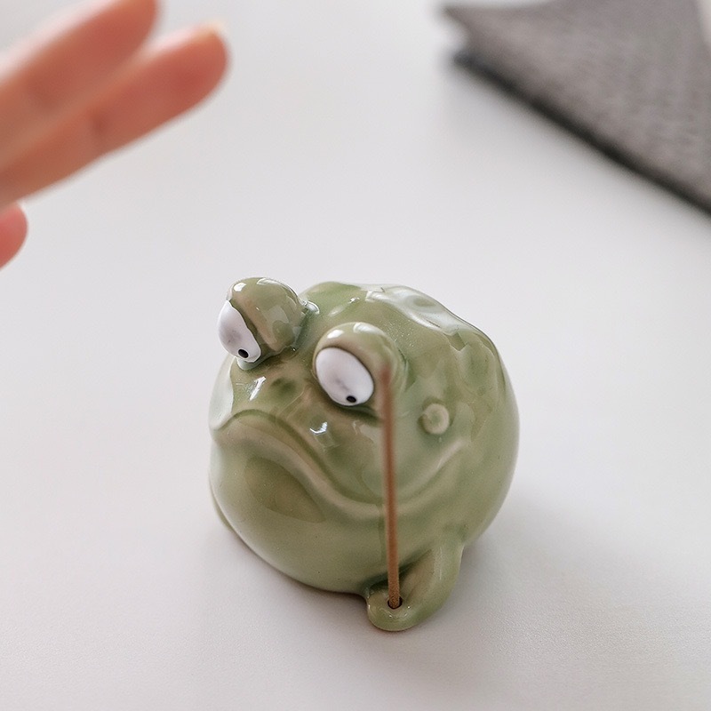 The "Mindful Frog" Glazed Ceramic Incense Holder