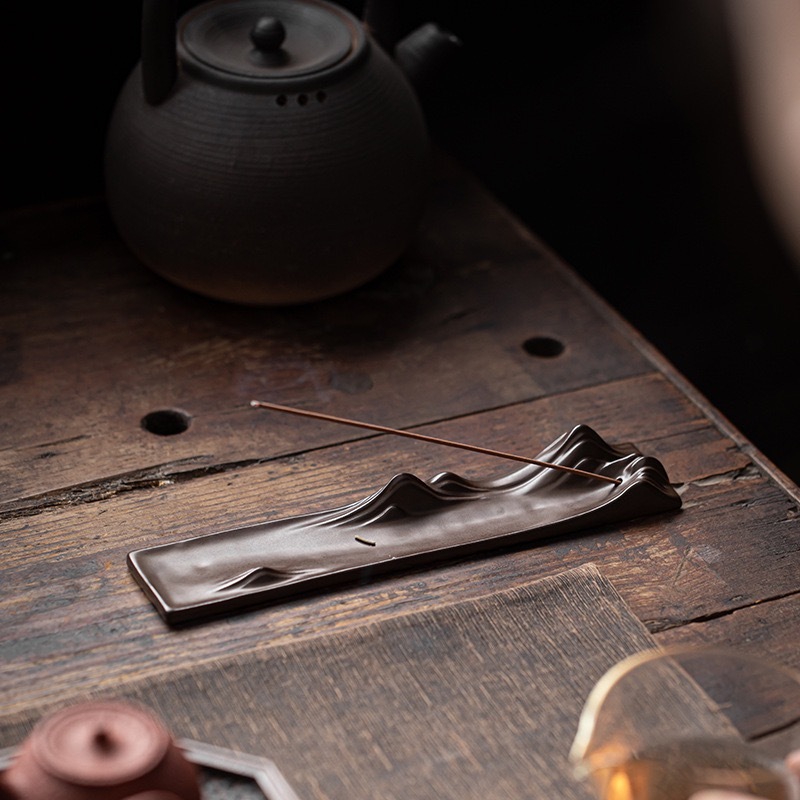 Hidden Mountain Ceramic Incense Tray | Antique Style Minimalist Landscape Holder (Dual Color)
