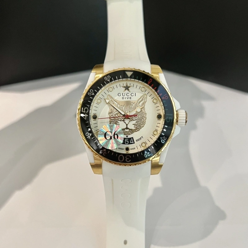 Gucci_wrist_watch