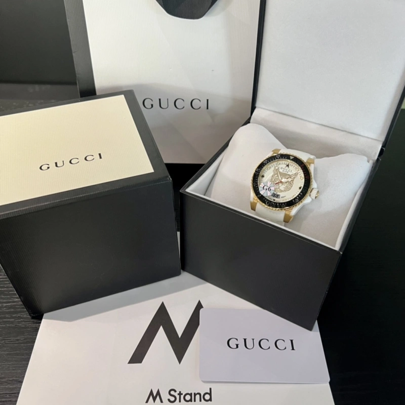 Gucci_wrist_watch