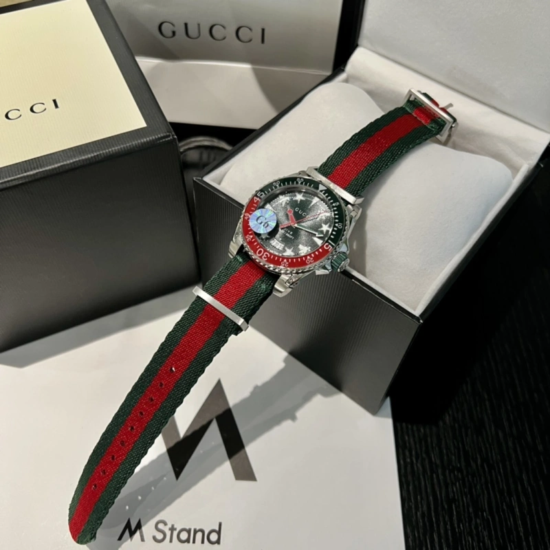 Gucci Dive wrist watch