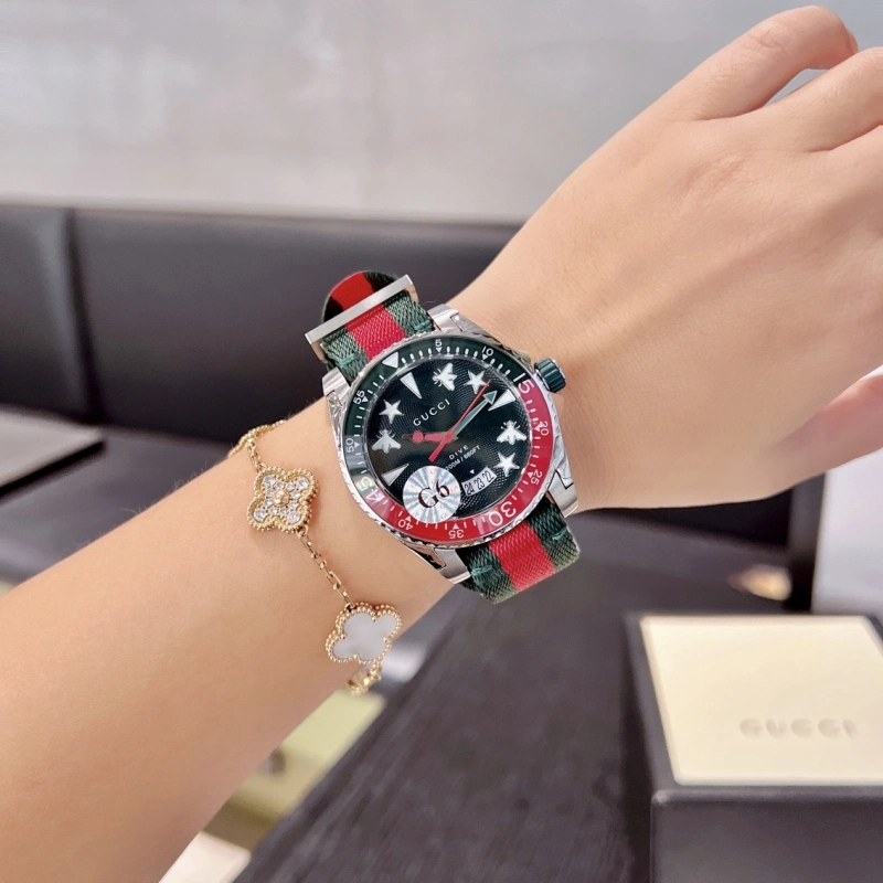 Gucci Dive wrist watch