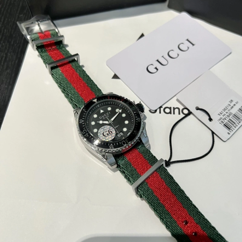 Gucci Dive wrist watch