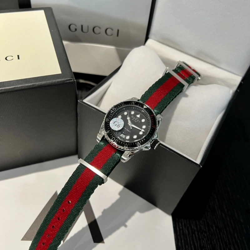 Gucci Dive wrist watch
