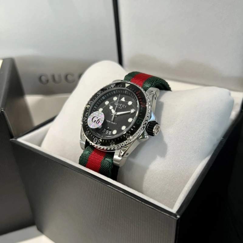 Gucci Dive wrist watch