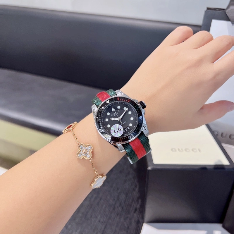 Gucci Dive wrist watch