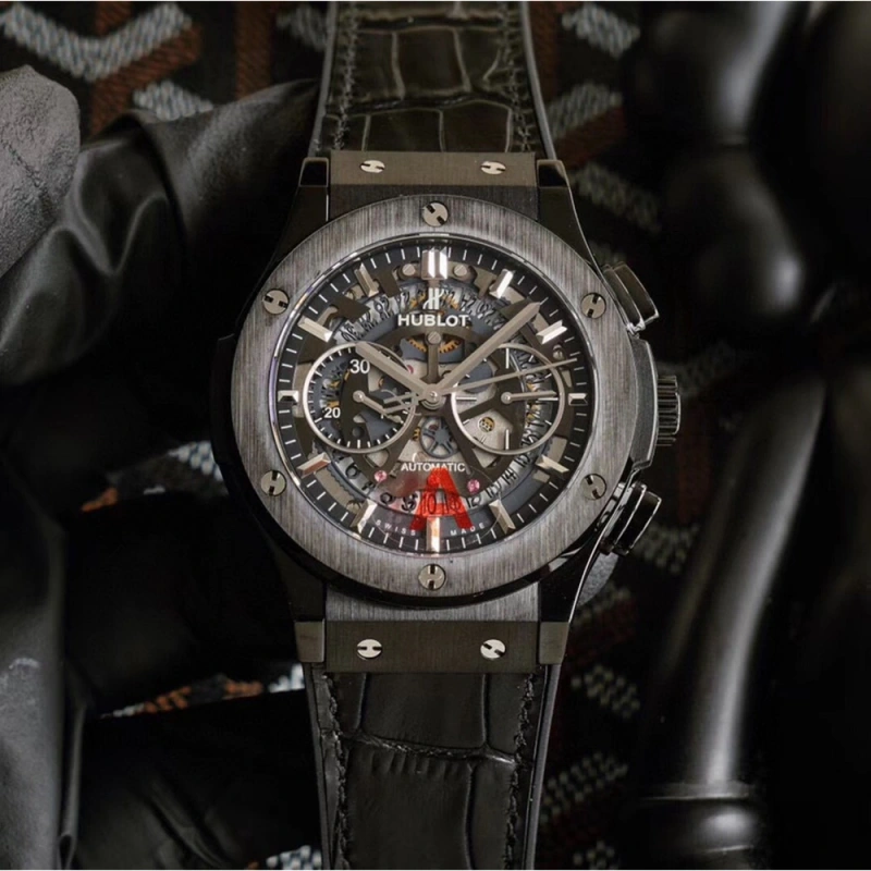 HUBLOT CLASSIC FUSION Men's Watch