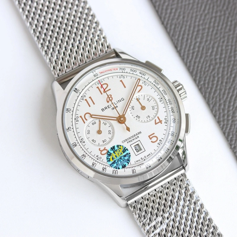 Men's chronograph watch