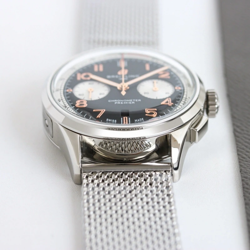 Men's chronograph watch