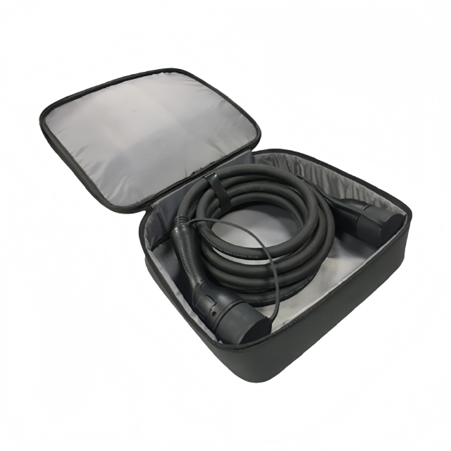 Type 2 to Type 2 IEC62196 EV Charging Cable, Customization of Cable Lengths and Logo Printing is Supported.,ShinCharge | Electric Vehicle Charging Products OEM & ODM Manufacturing | EV Charging Cable | Portable EV Charger | Wall-mounted EV Charger | EV Charging Station,Type 2 to Type 2 IEC62196 EV Charging Cable