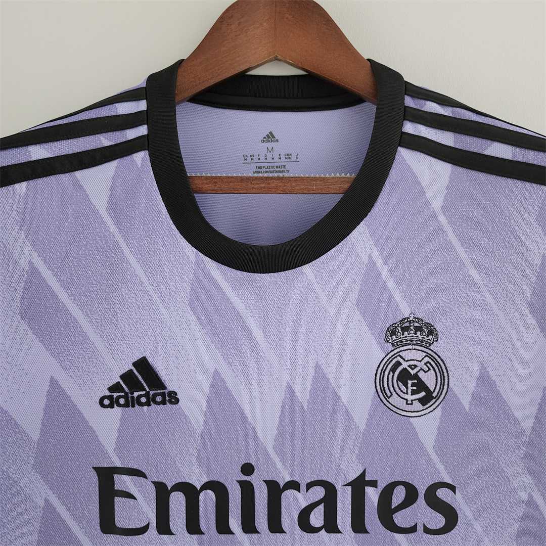 22-23 Real Madrid away jersey