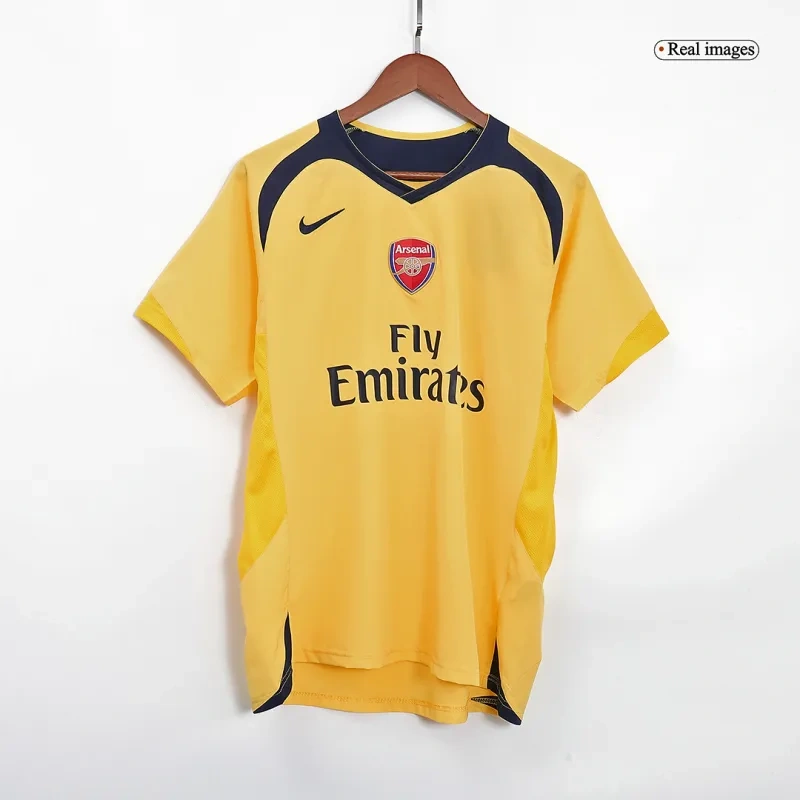 06-07 Arsenal Retro Away Jersey