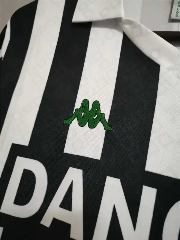 1992--94  Juventus Retro Jersey Home