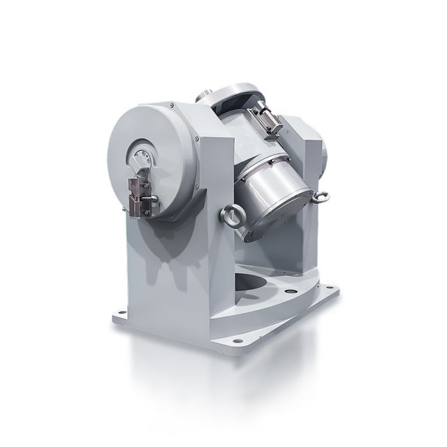 Rotary test stand performing low frequency sinusoidal swaying for satellite attitude sensor validation