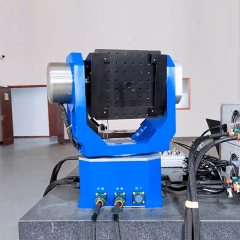 Test equipment dimensions with 15kg load capacity on industrial R&D workbench