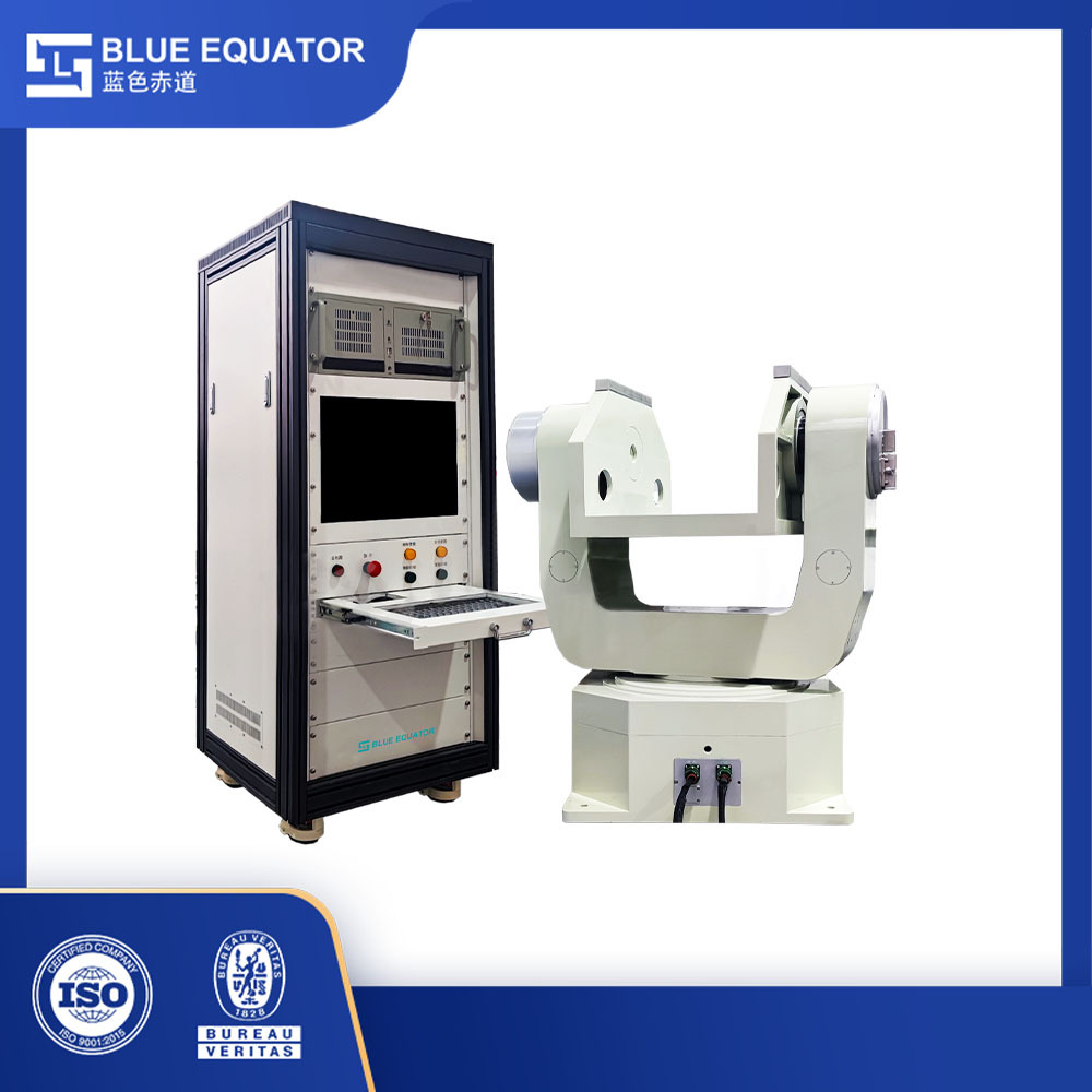 Positioning platform performing fine angle adjustment for optical sensor alignment test