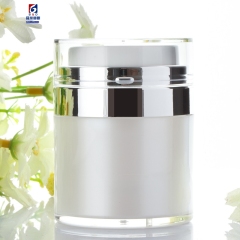 15/30/50G Pearl White Vacuum Pressing Bottle Acrylic
