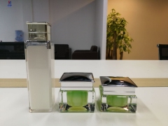 Kinds Of Acrylic Set Bottles