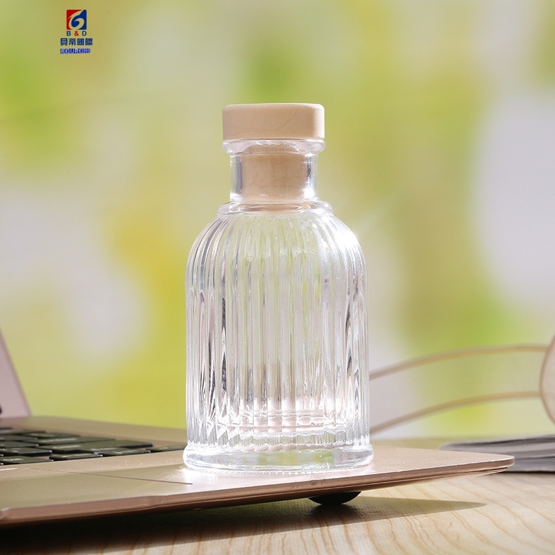 100/200ML Vertical Stripe Essential Oil Bottle