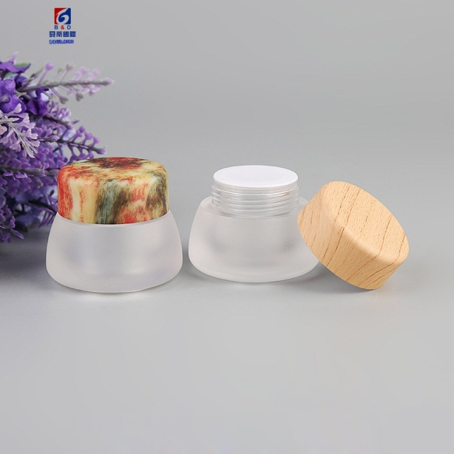Wood Grain Scrub Cream Jar
