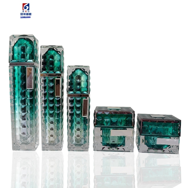 High Grade Acrylic Set Bottle