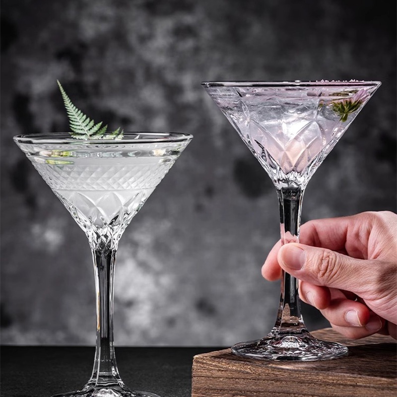Luxury Diamond Embossed Martini Cocktail Glass 140ml,CIRAY,Luxury Flower Diamond Embossed Martini Cups Vintage Relief Goblet Crystal Champagne Cocktail Glass