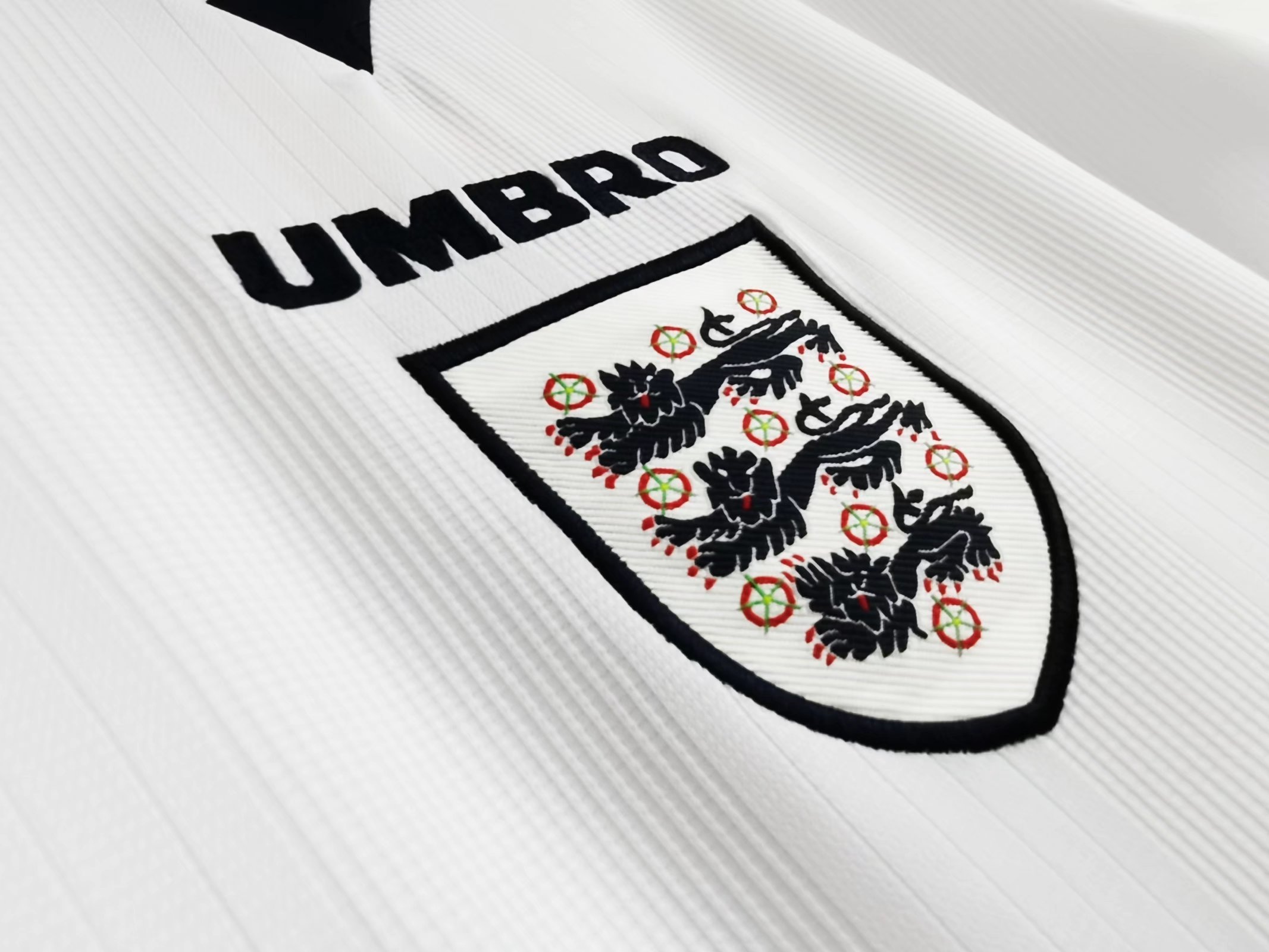 1996 England home retro Fan version