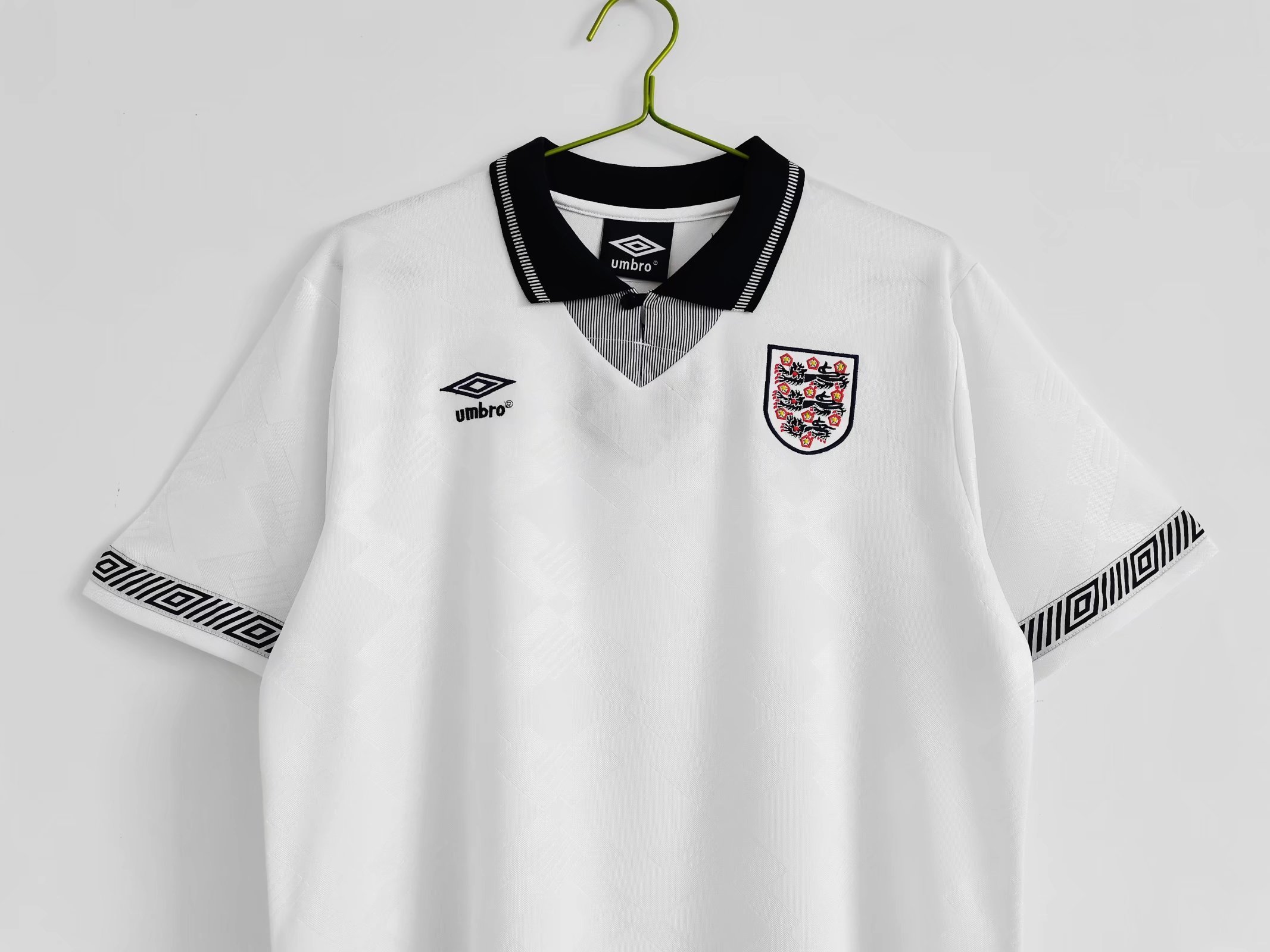 1990 England home retro Fan version