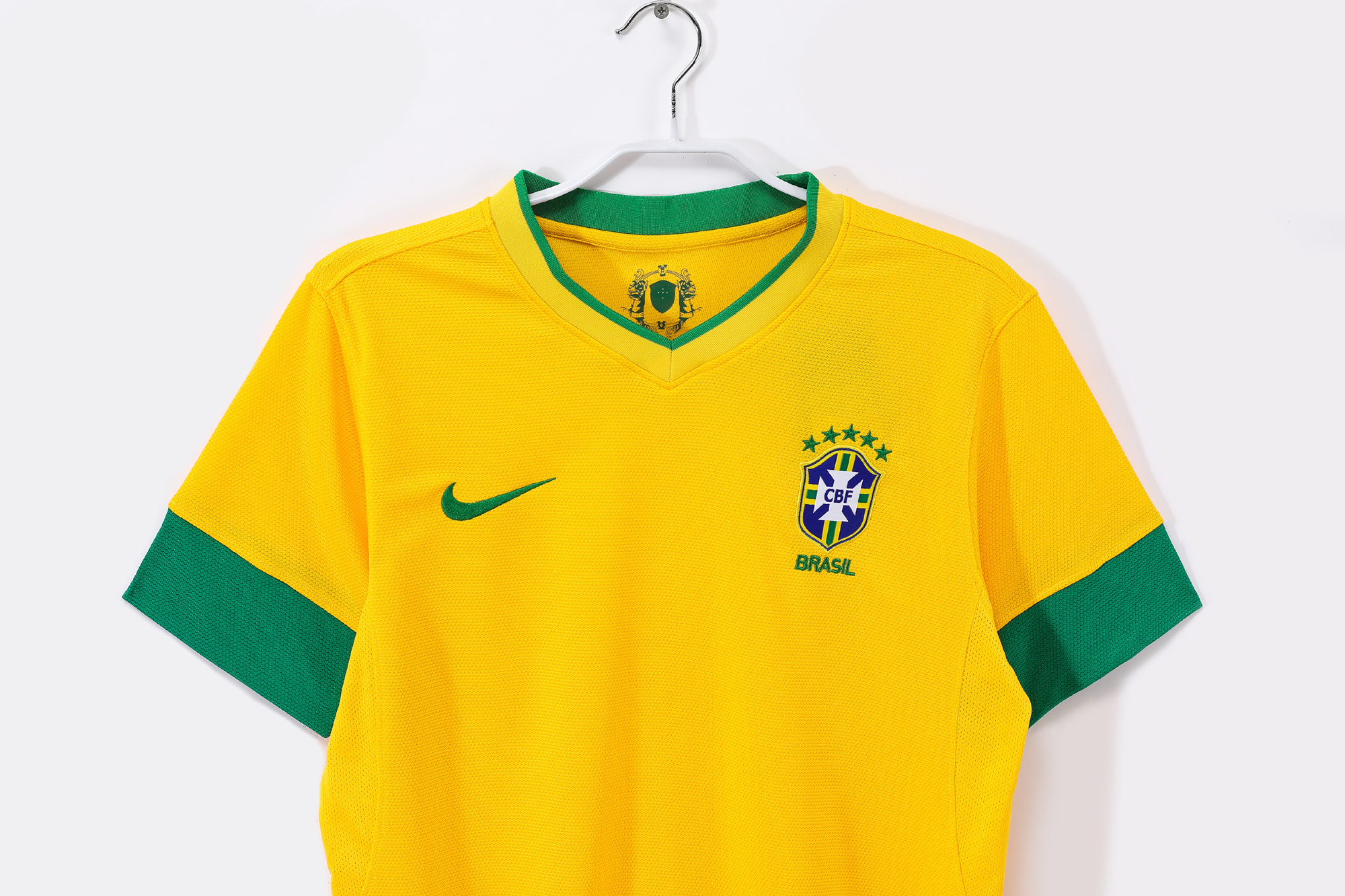 12/13 Brazil home retro Fan version