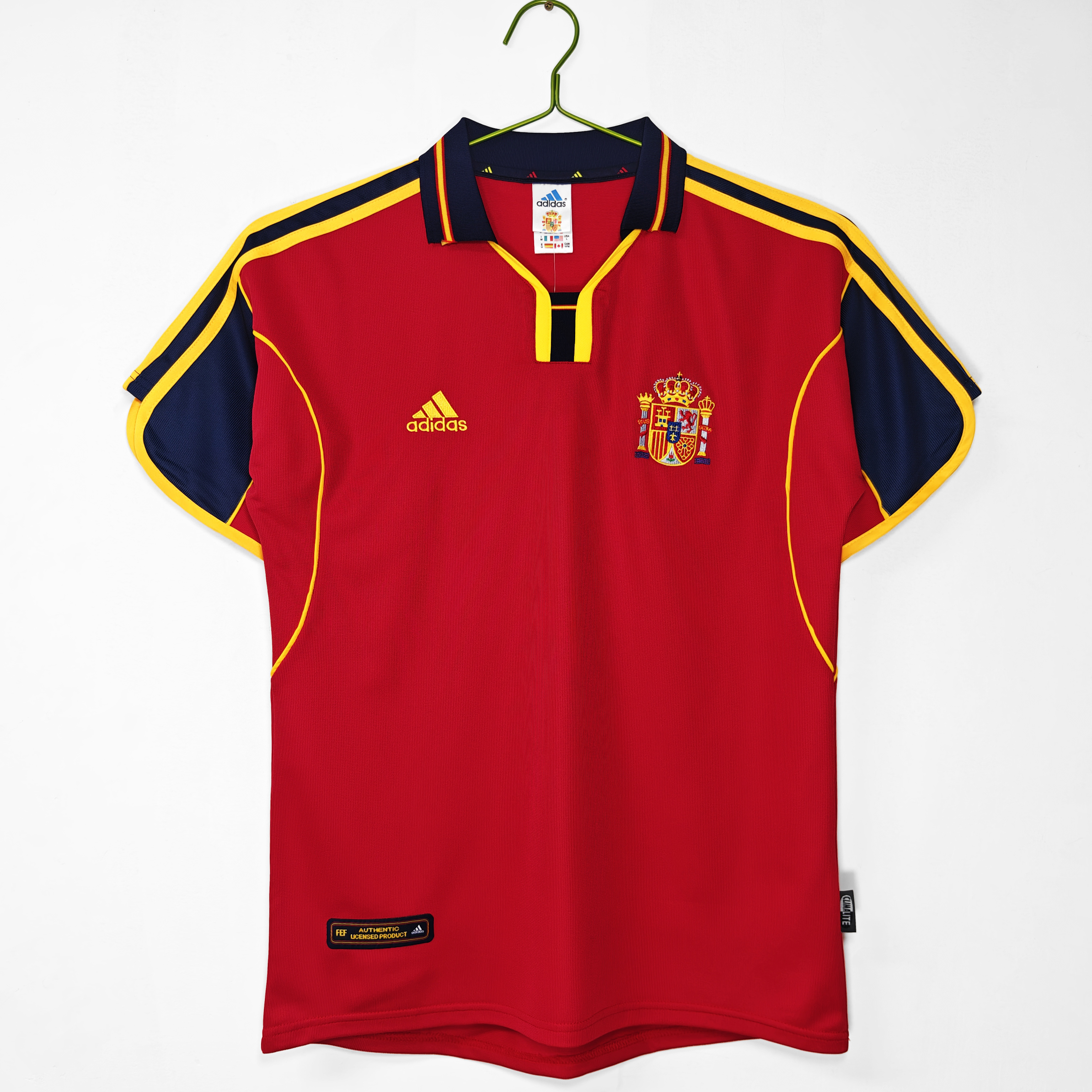 2000 season Spanish home retro Fan version