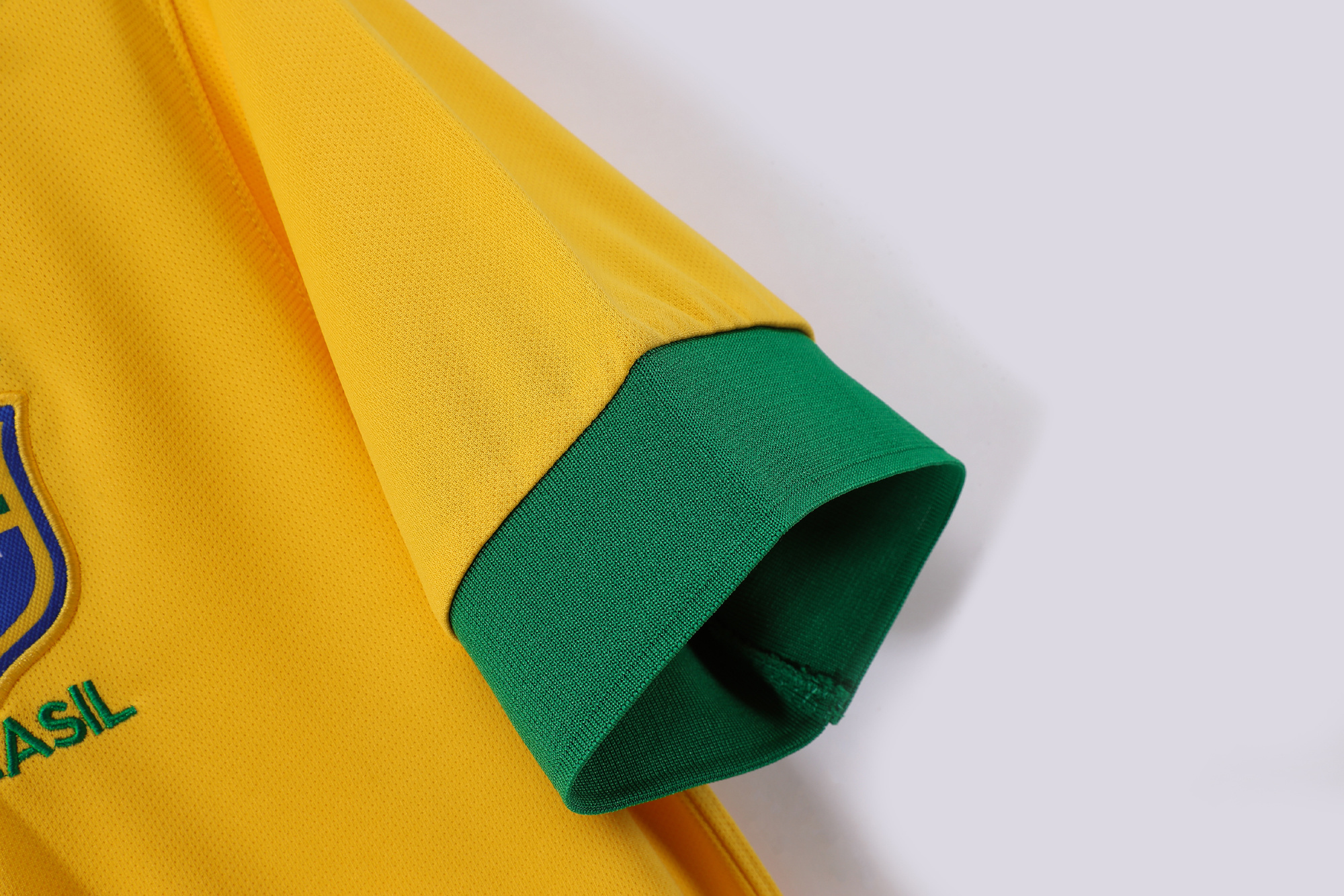 2013 Brazil home retro Fan version