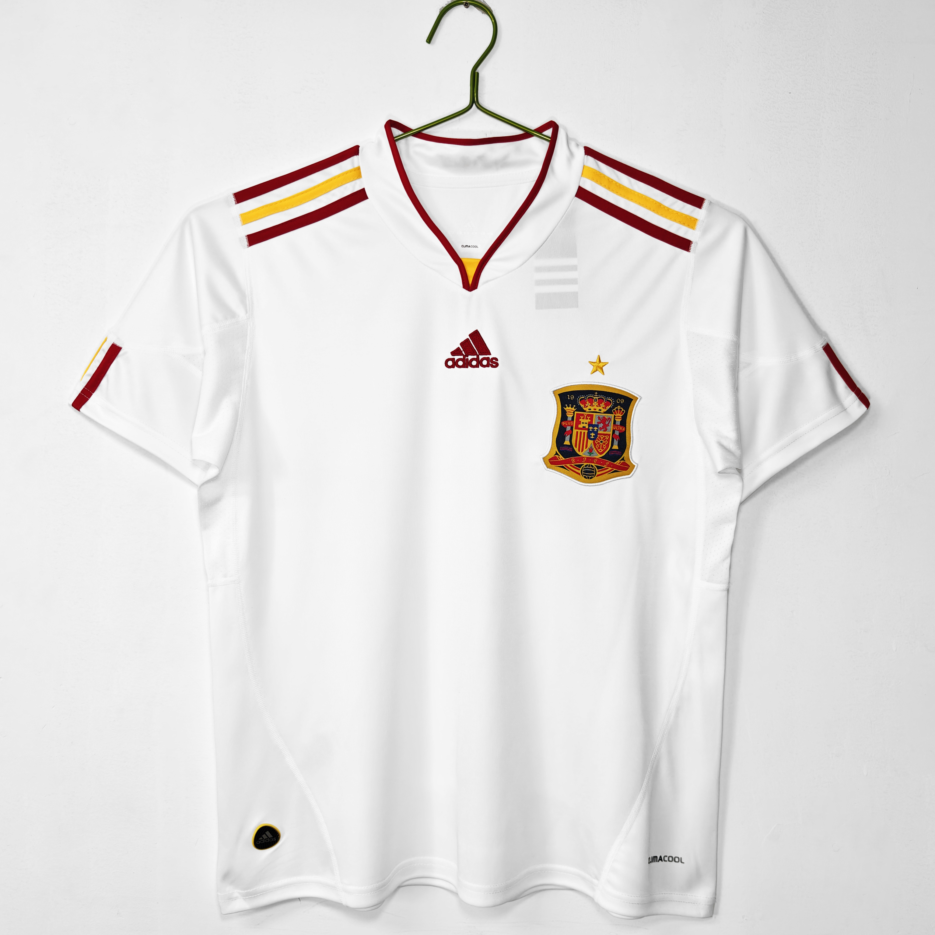 11/12 season Spain away retro Fan version