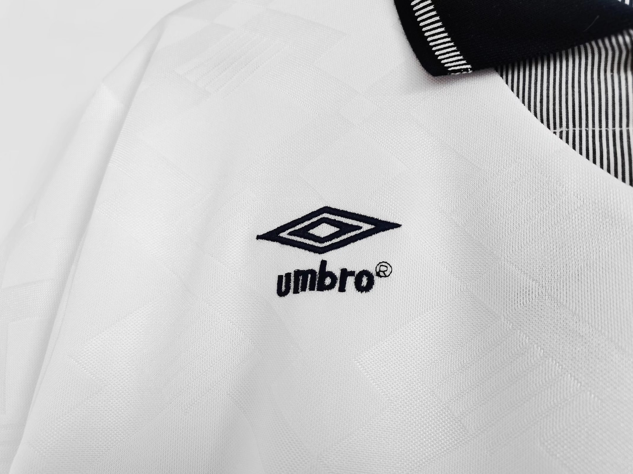 1990 England home retro Fan version