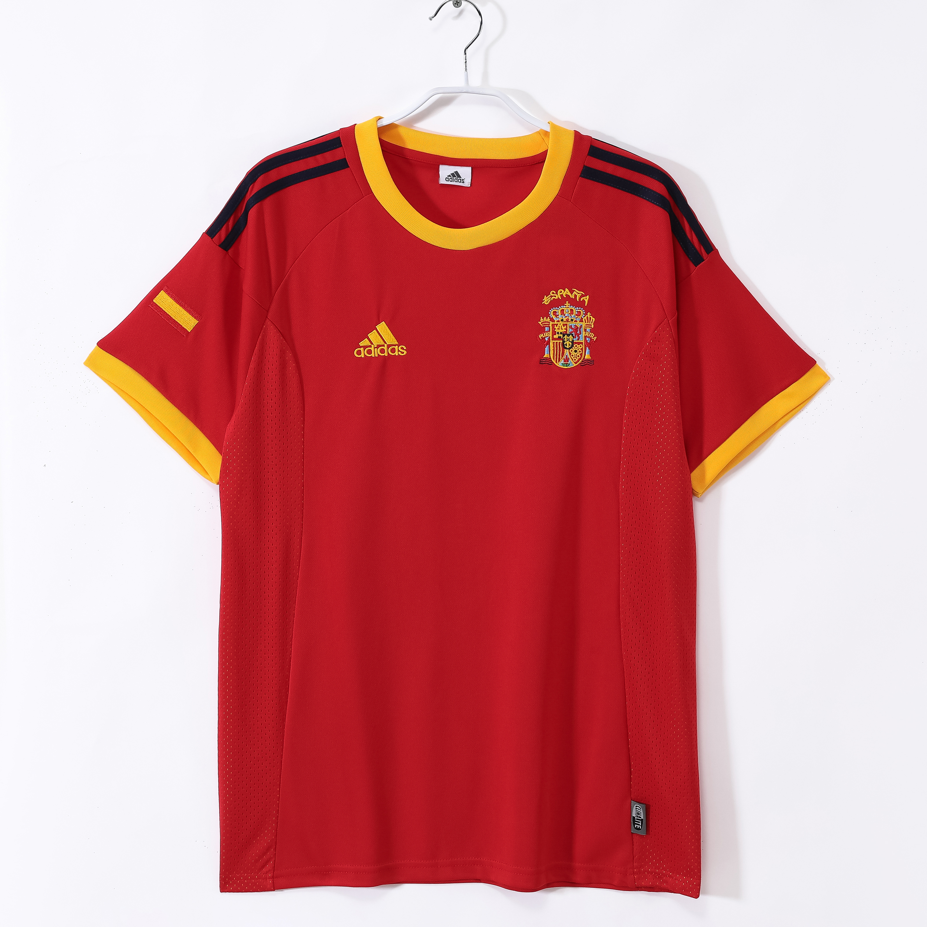 2002 season Spanish home retro Fan version