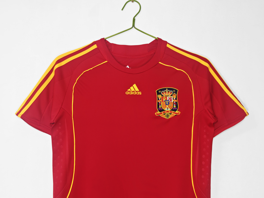 2008 season Spain home retro Fan version