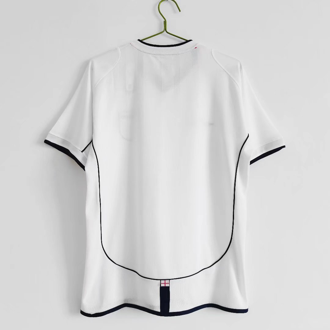 01/03 England home retro Fan version