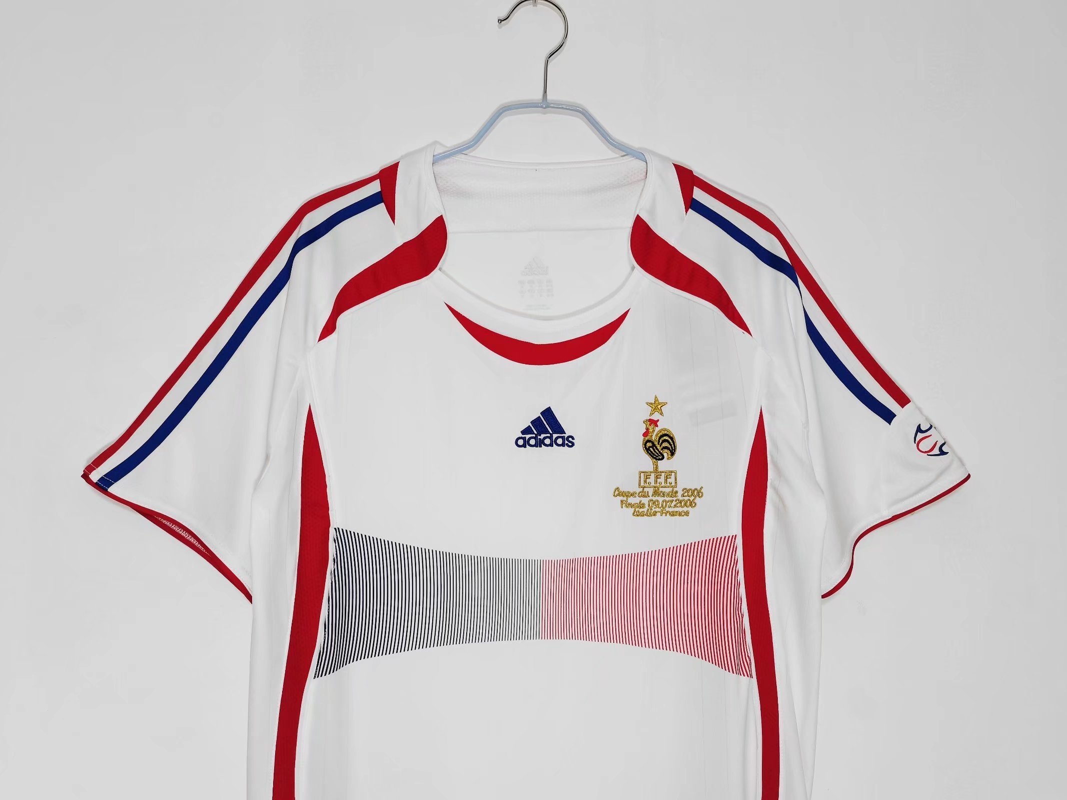 2006 France away retro Fan version