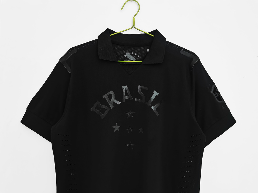 13/14 Brazil black retro Fan version