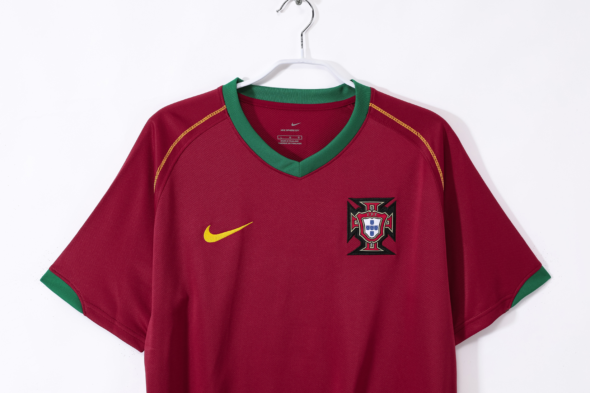 2006 Portugal home retro Fans version