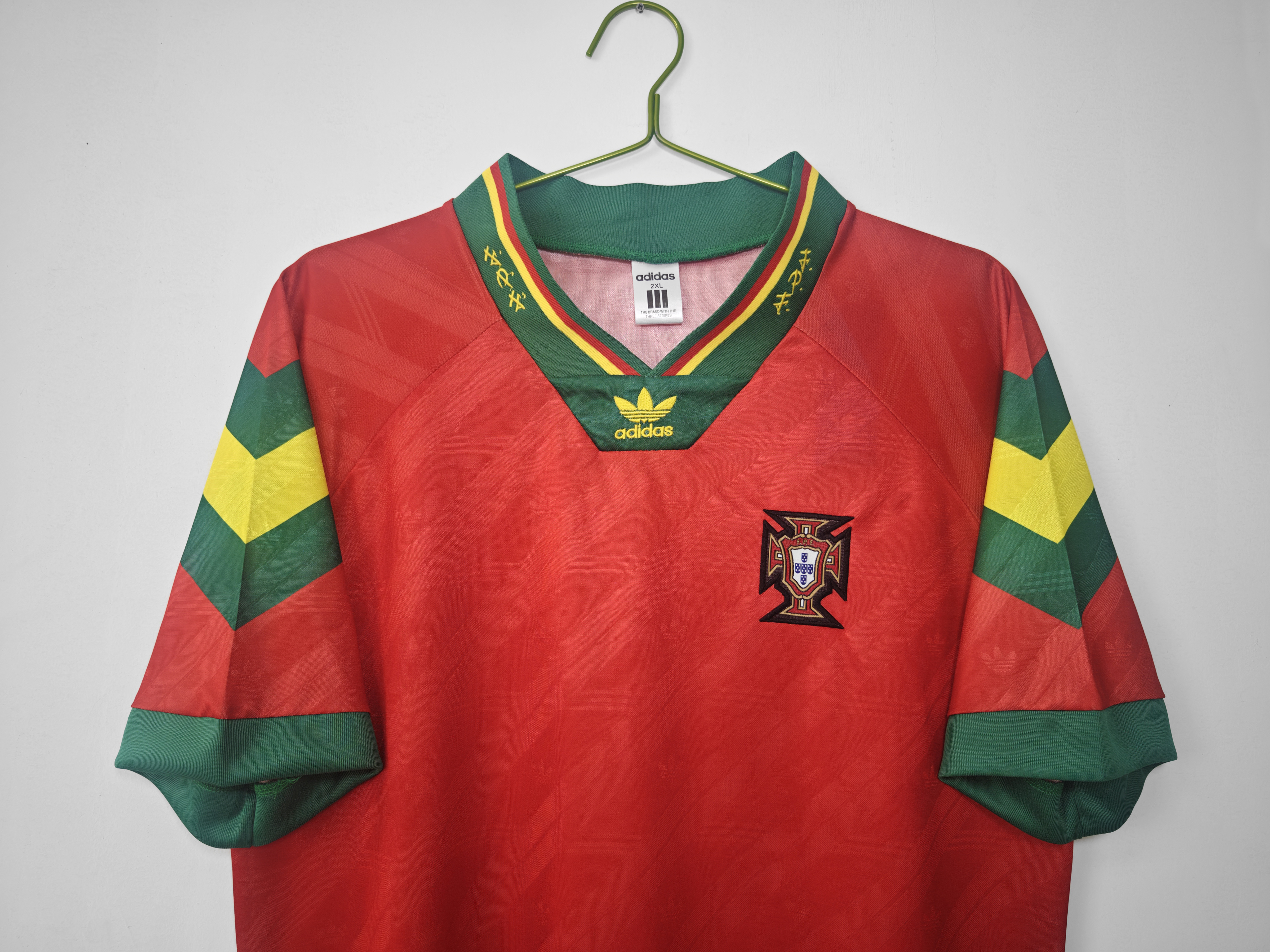 1992/94 Portugal home retro Fans version