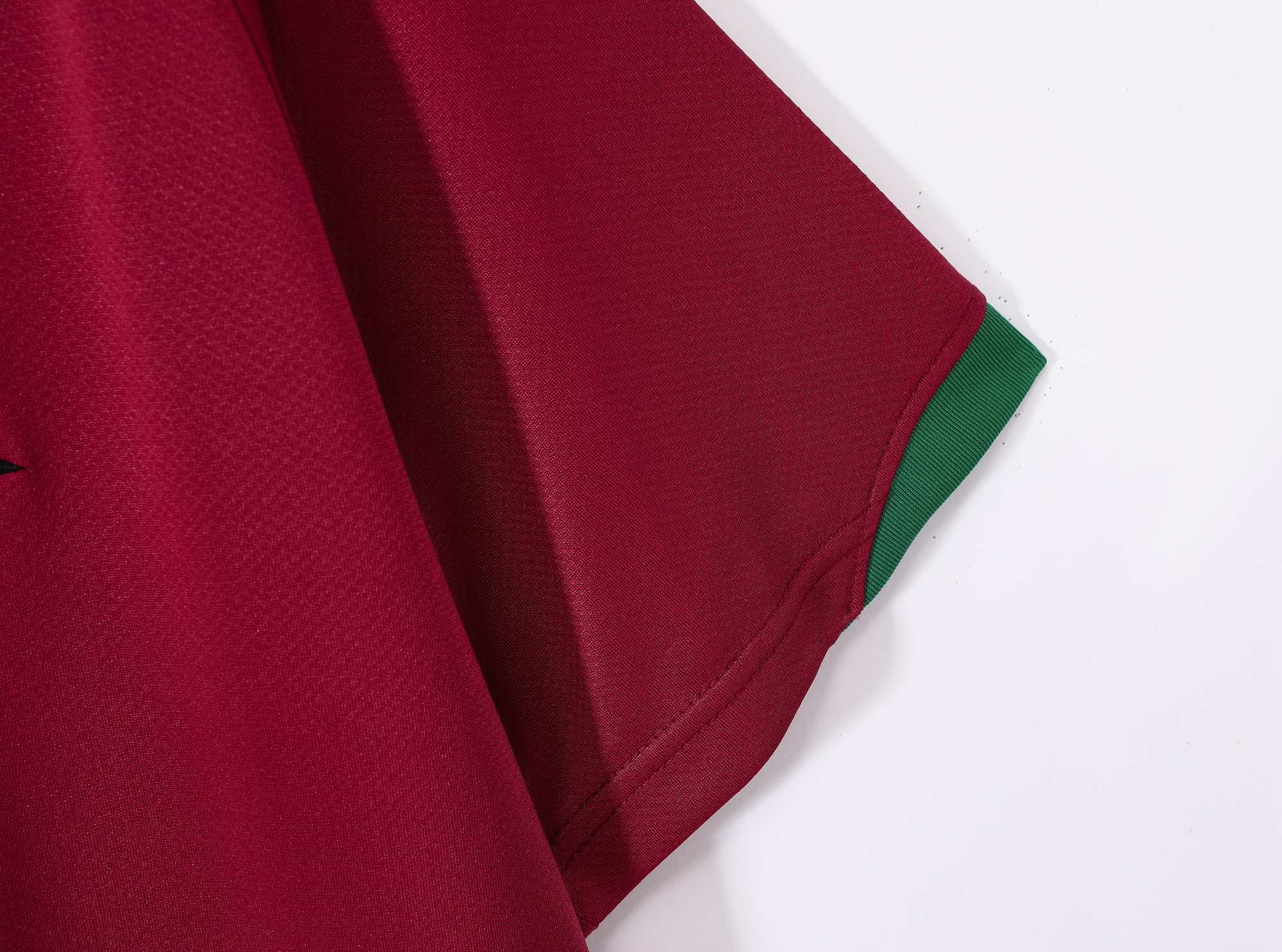 2006 Portugal home retro Fans version