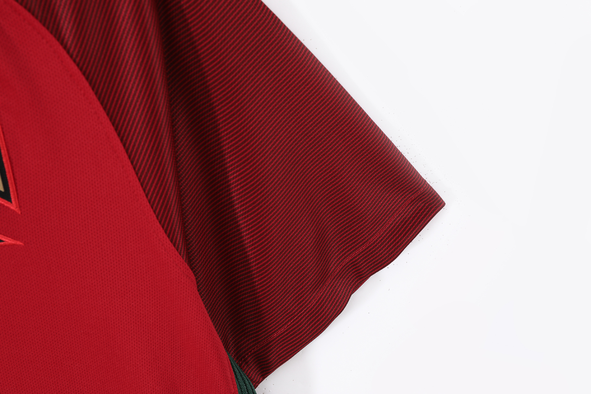 2016 Portugal home retro Fans version