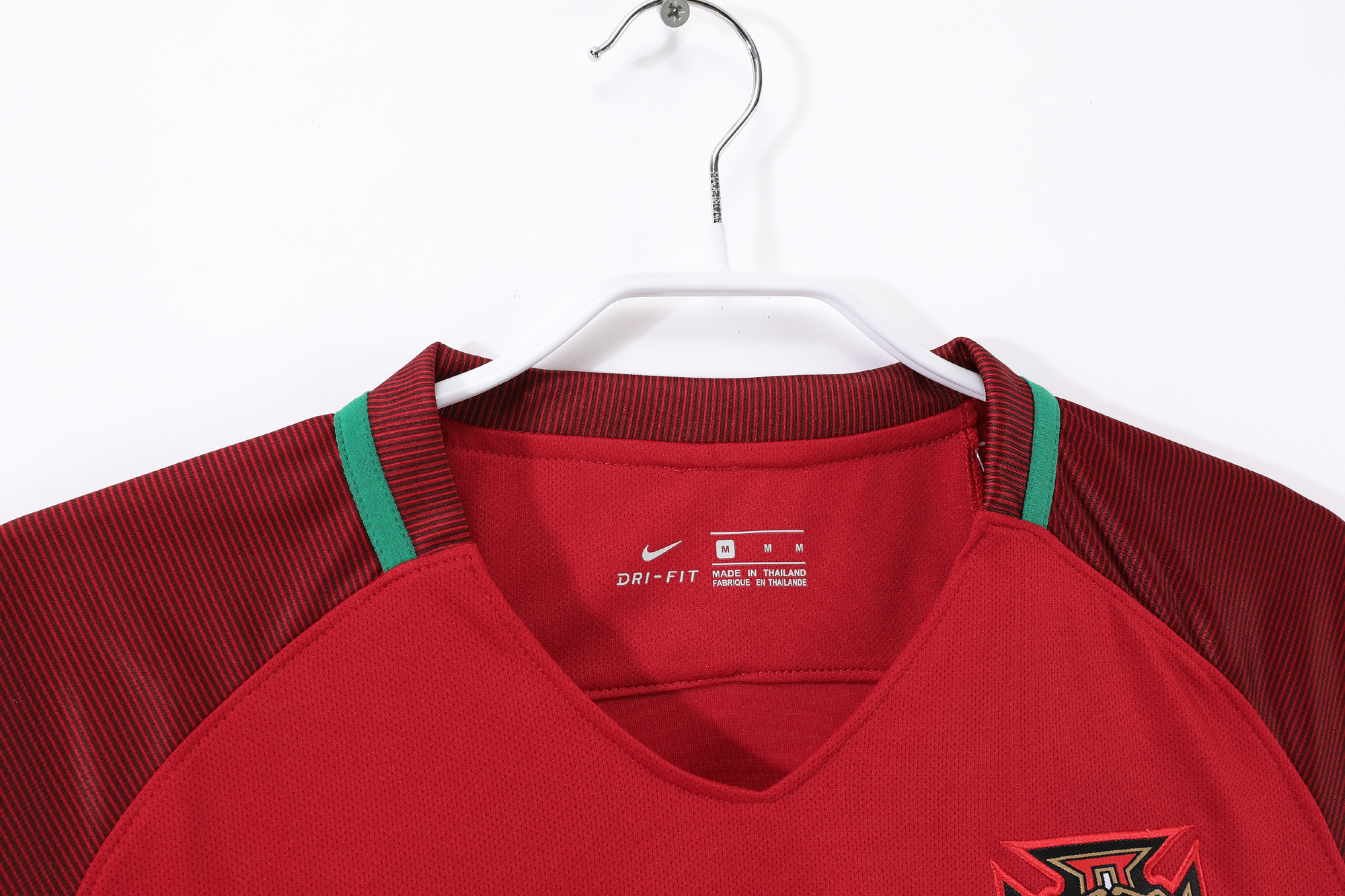2016 Portugal home retro Fans version